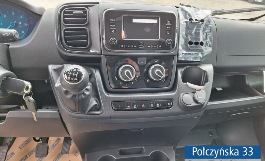 Peugeot Boxer Furgon L4H2 2.2 BlueHDI 140 KM MT6 | Pakiet City Plus | Nowy model