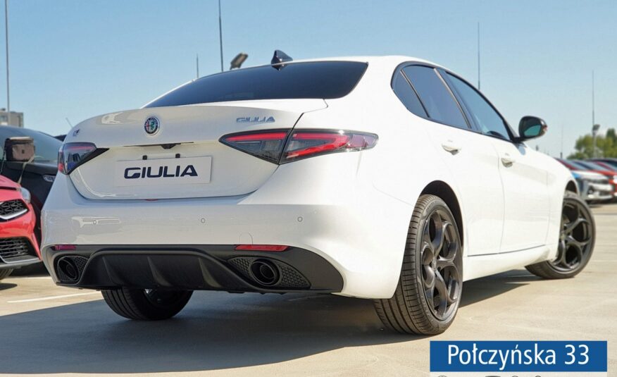 Alfa Romeo Giulia Tributo Italiano 2.0 280KM AT8 AWD| Alfa White| MY24