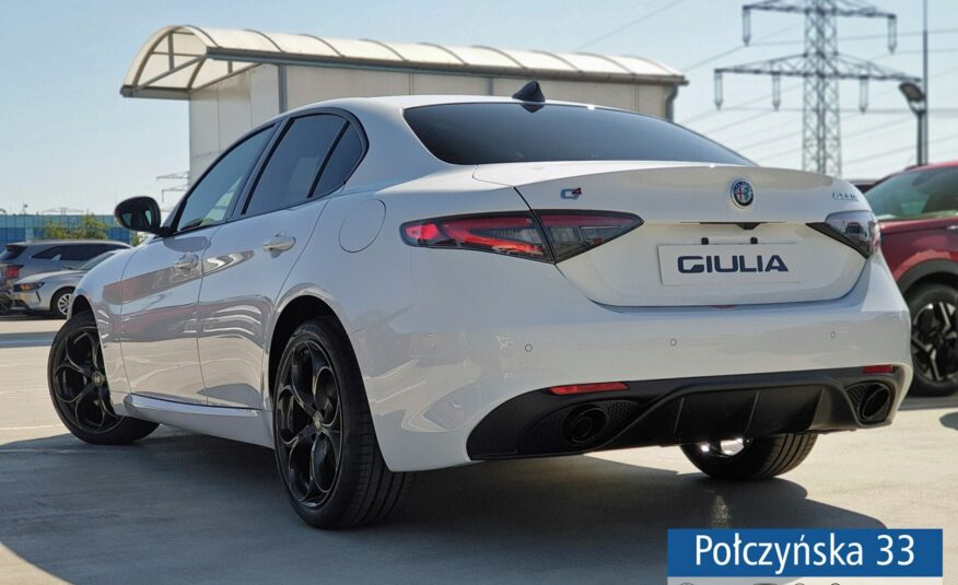 Alfa Romeo Giulia Tributo Italiano 2.0 280KM AT8 AWD| Alfa White| MY24