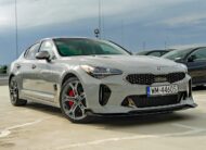 Kia Stinger Niski przebieg | Bogata wersja