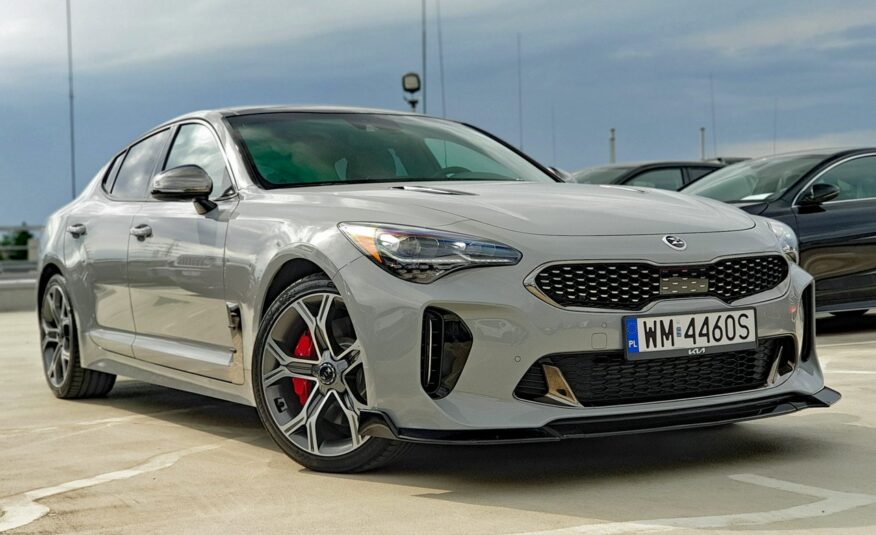 Kia Stinger Niski przebieg | Bogata wersja