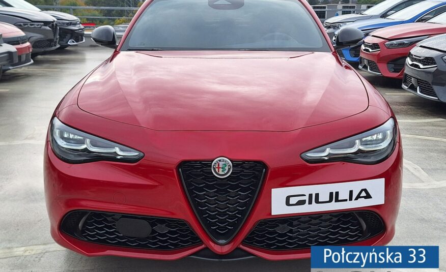 Alfa Romeo Giulia Veloce  2.0 280 KM AT8 AWD|Szklany dach|Pak. Techno, Sound Theatre